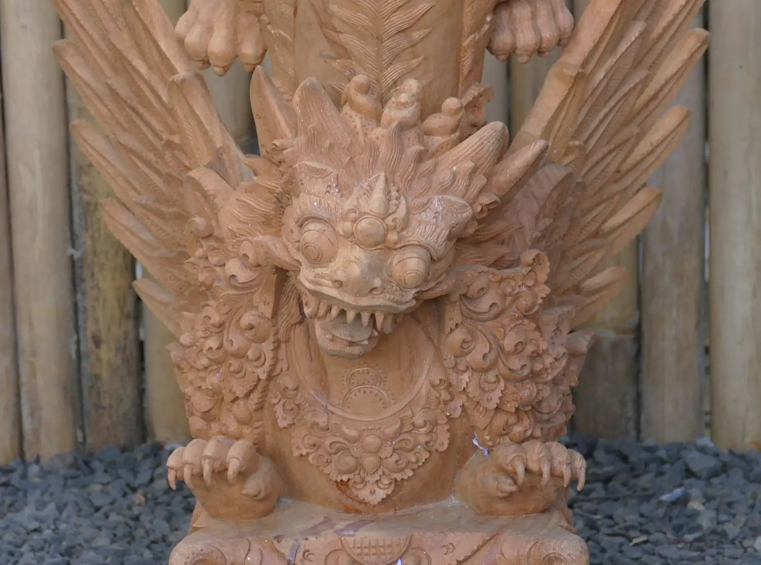  Product image 6 of the product “Singa Sungsang, Jack fruit, 30 x 35 x 56 cm (center Piece) with extension 47 x 40 x 75 cm ”